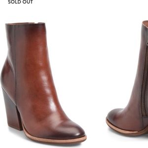 Genuine Leather Kork-Ease Boots